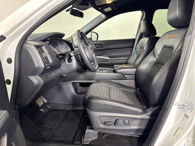 Used 2024 Nissan Pathfinder Rock Creek AWD/4WD image 11