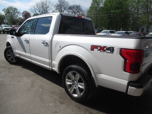 Used 2018 Ford F150 Platinum w/ Equipment Group 701A Luxury AWD/4WD image 33
