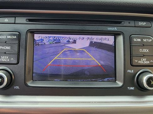 Used 2016 Kia Optima LX FWD image 15