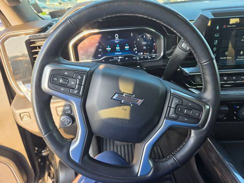 Used 2024 Chevrolet Silverado 2500 LTZ w/ LTZ Plus Package AWD/4WD image 3