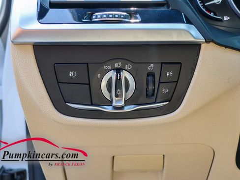 Used 2019 BMW X3 xDrive30i w/ Convenience Package AWD/4WD image 17