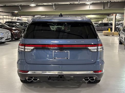 Used 2026 Lincoln Aviator Reserve w/ Illumination Package AWD/4WD image 3