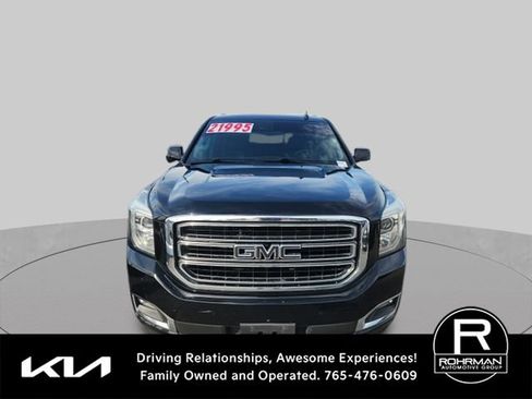 Used 2018 GMC Yukon XL SLT AWD/4WD image 2