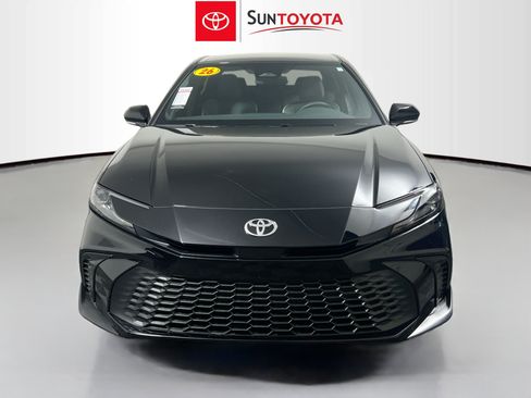 Used 2026 Toyota Camry SE FWD image 10
