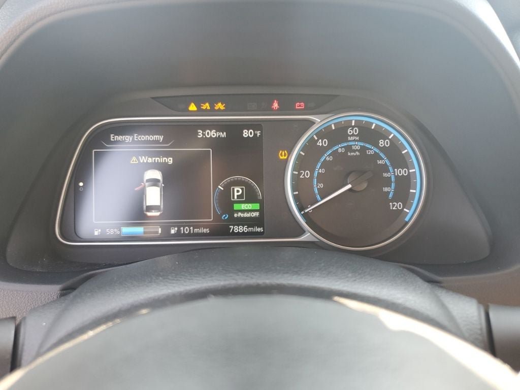 Used 2025 Nissan Leaf S FWD image 24