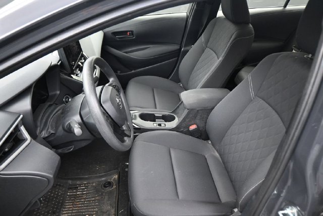 Used 2026 Toyota Corolla LE w/ LE Premium Package FWD image 22