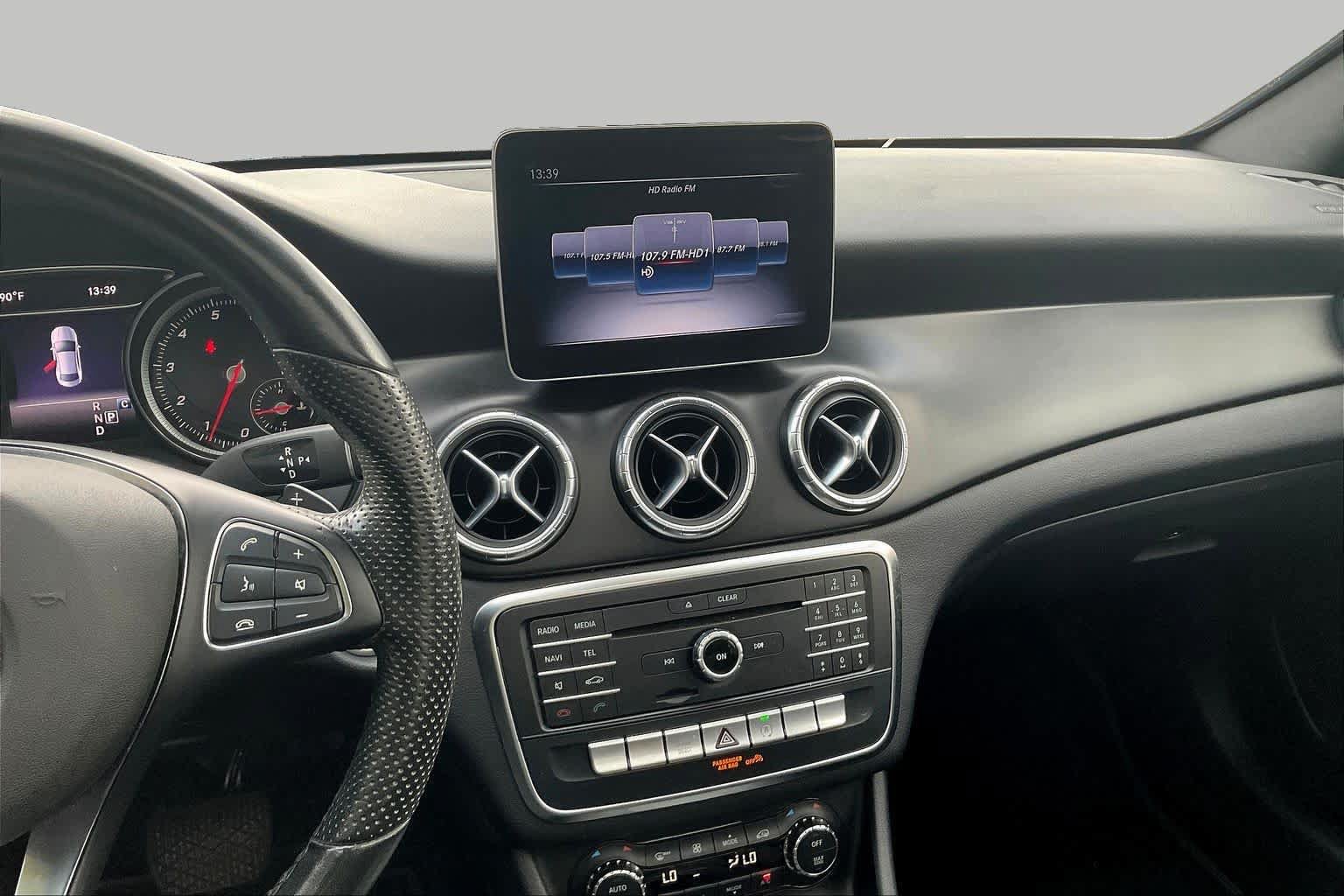 Used 2019 Mercedes-Benz CLA 250 image 7