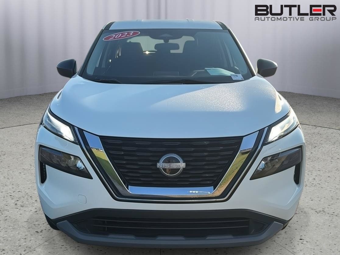 Used 2023 Nissan Rogue S FWD image 9