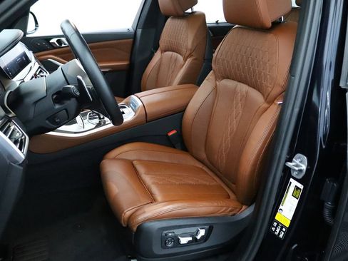 Used 2023 BMW X5 M50i w/ Executive Package AWD/4WD image 2
