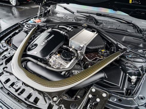 Used 2018 BMW M4 Coupe image 32