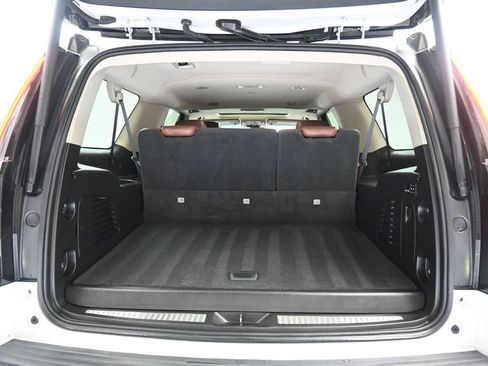Used 2019 Cadillac Escalade ESV Luxury AWD/4WD image 57