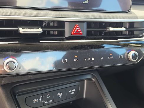 New 2026 Kia K5 LXS FWD image 24