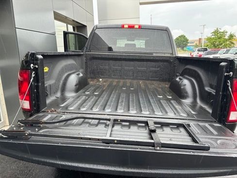 Used 2018 RAM 2500 Tradesman w/ Snow Chief Group AWD/4WD image 6