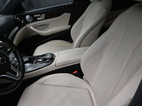 Used 2019 Mercedes-Benz E 300 image 14