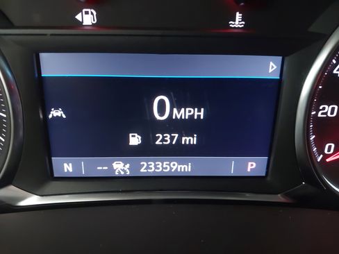 Used 2022 GMC Terrain SLT w/ Tech Package image 20