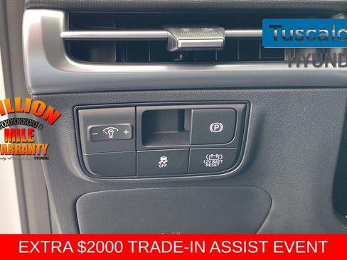 New 2026 Hyundai Tucson Blue SE image 14