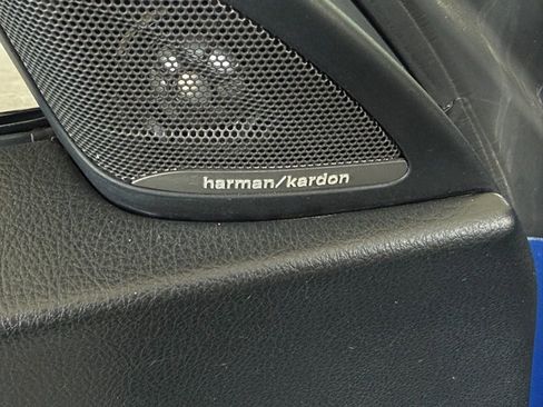 Used 2018 BMW M240i xDrive Convertible image 17