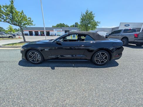 Certified 2019 Ford Mustang GT Premium w/ Equipment Group 401A RWD image 6