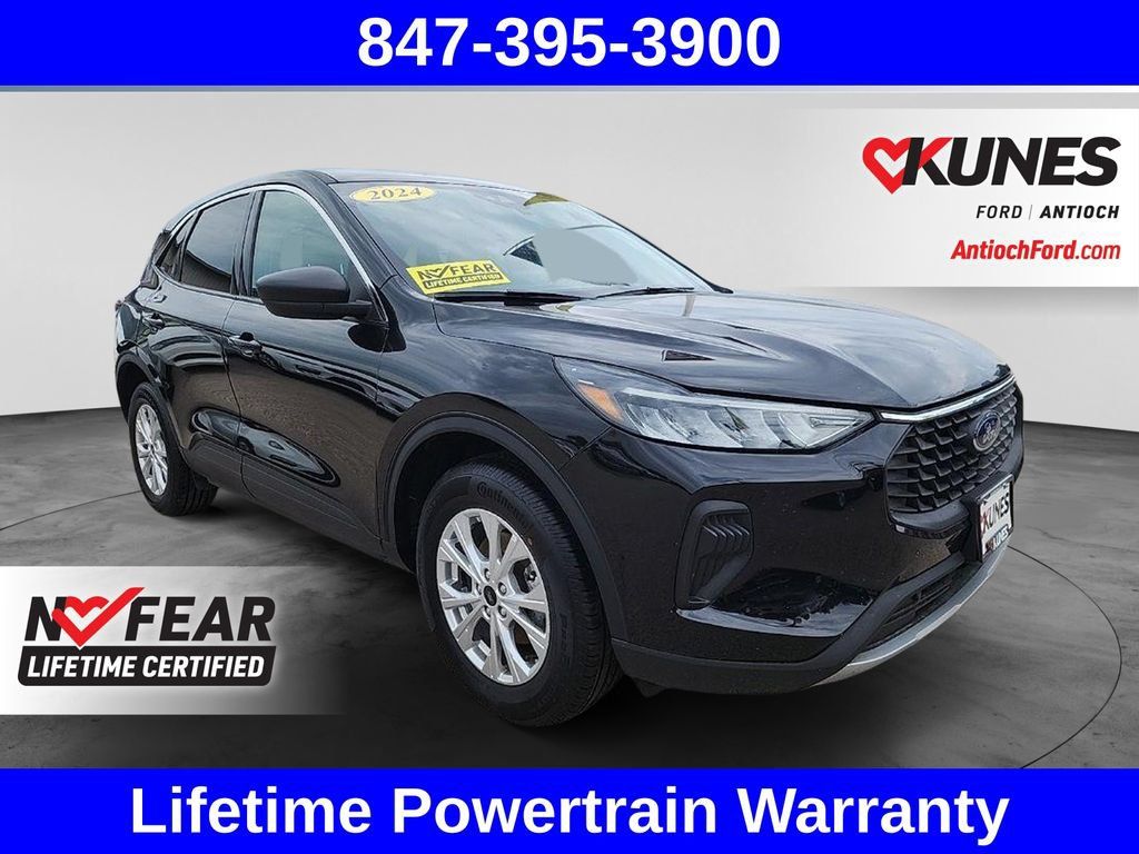 Used 2024 Ford Escape Active AWD/4WD image 1