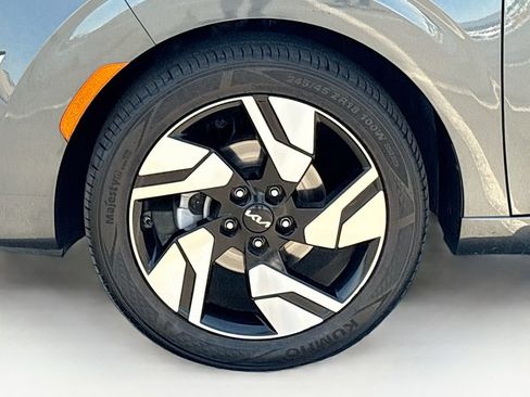 Used 2023 Kia Soul GT-Line w/ GT-Line Technology Package FWD image 30