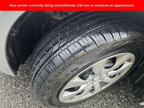 Used 2022 Toyota Corolla LE image 9