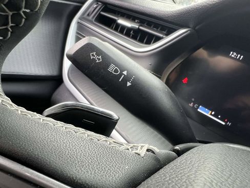 Used 2025 Jeep Grand Cherokee L Laredo image 34