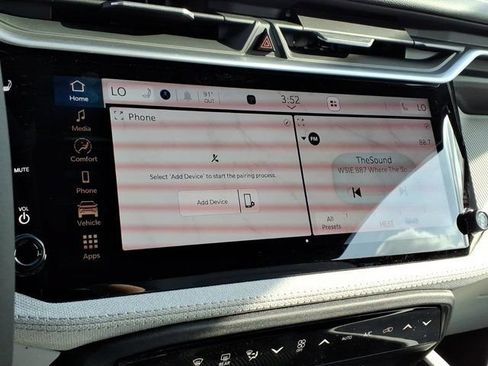 New 2026 Jeep Cherokee Laredo AWD/4WD image 8
