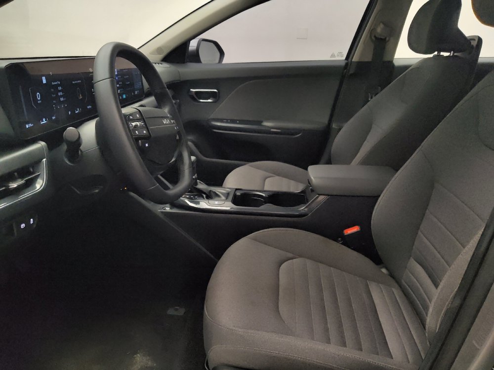 Used 2025 Kia K4 EX FWD image 17