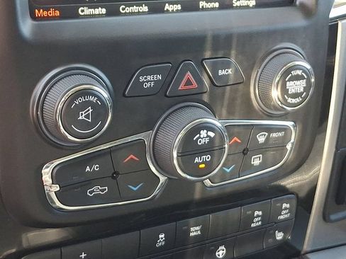 Used 2018 RAM 1500 Sport w/ Convenience Group AWD/4WD image 16