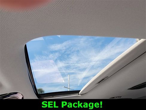 Used 2022 Hyundai Palisade SEL w/ Premium Package image 12