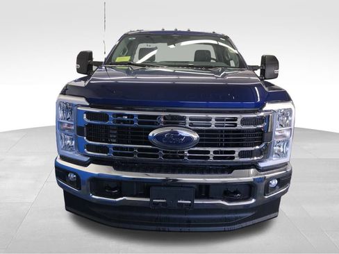 New 2026 Ford F350 XL w/ XL Chrome Package AWD/4WD image 9