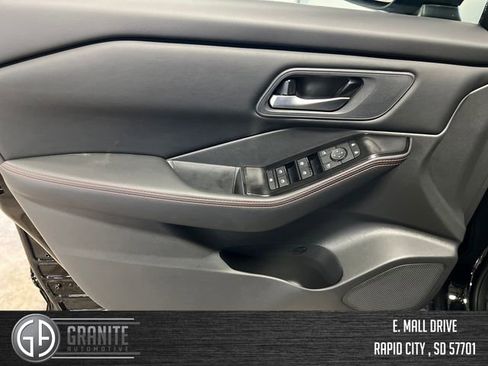 New 2026 Nissan Rogue SV AWD/4WD image 18