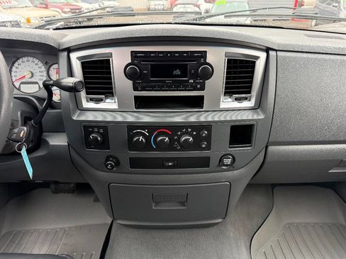 Used 2008 Dodge Ram 1500 Truck SLT image 19