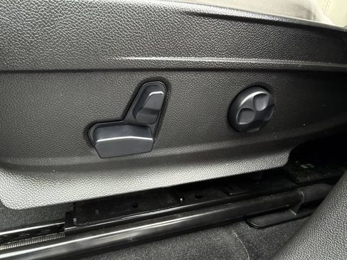 Used 2019 Alfa Romeo Stelvio RWD image 26