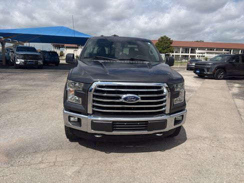Used 2016 Ford F150 XLT w/ Equipment Group 302A Luxury AWD/4WD image 2