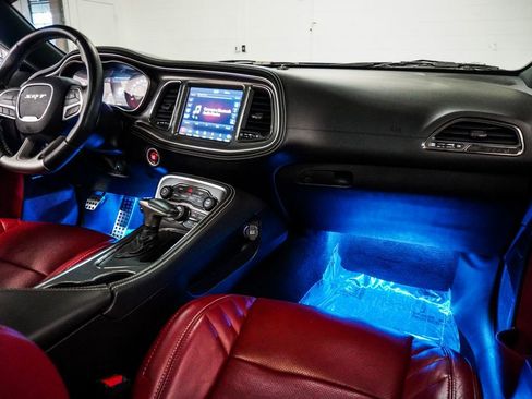 Used 2020 Dodge Challenger SRT Hellcat Redeye image 9