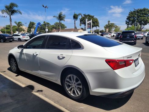 Used 2018 Chevrolet Malibu LT image 4