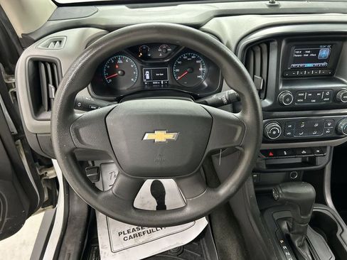 Used 2016 Chevrolet Colorado W/T AWD/4WD image 4