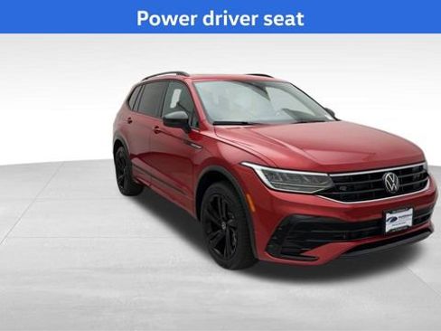 Used 2024 Volkswagen Tiguan SE R-Line image 9