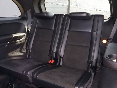 Used 2019 Dodge Durango GT image 9