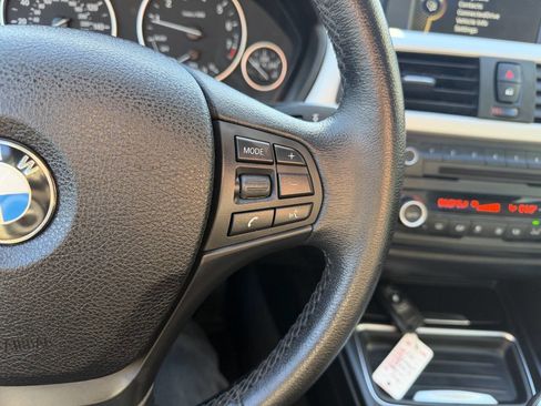 Used 2014 BMW 320i xDrive Sedan image 30