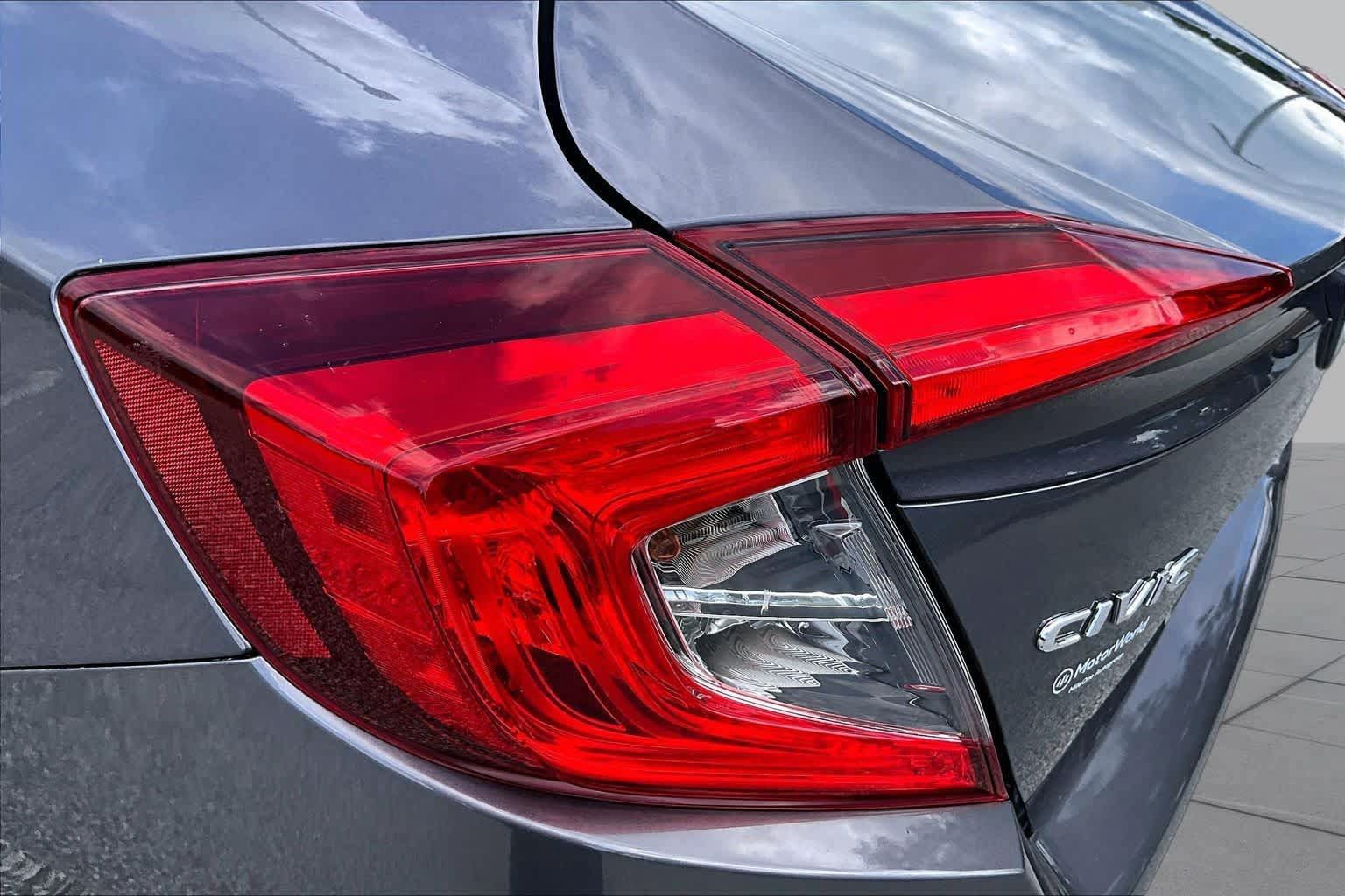 Used 2017 Honda Civic EX image 29