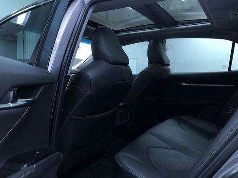 Used 2018 Toyota Camry XSE w/ Driver Assist Package image 22