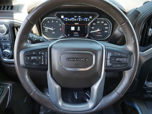 Used 2021 GMC Sierra 1500 Denali w/ Denali Ultimate Package AWD/4WD image 19
