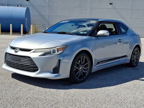 Used 2014 Scion tC 10 Series FWD image 5