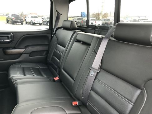 Used 2019 GMC Sierra 3500 Denali w/ Duramax Plus Package image 11