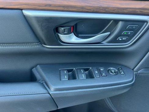 Used 2022 Honda CR-V EX-L image 11