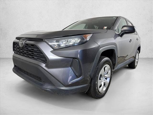 Used 2022 Toyota RAV4 LE FWD image 7