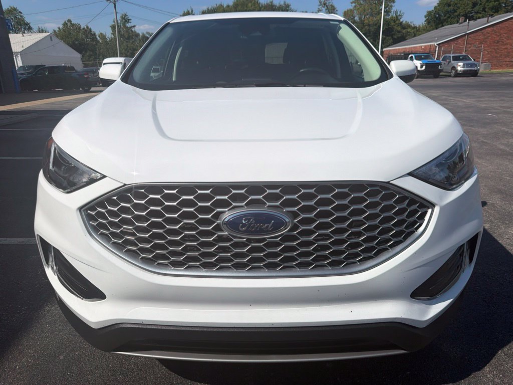 Used 2023 Ford Edge SEL w/ Convenience Package AWD/4WD image 8
