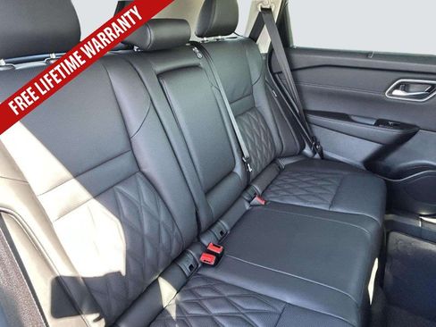 New 2026 Nissan Rogue Platinum w/ Tech Package AWD/4WD image 23